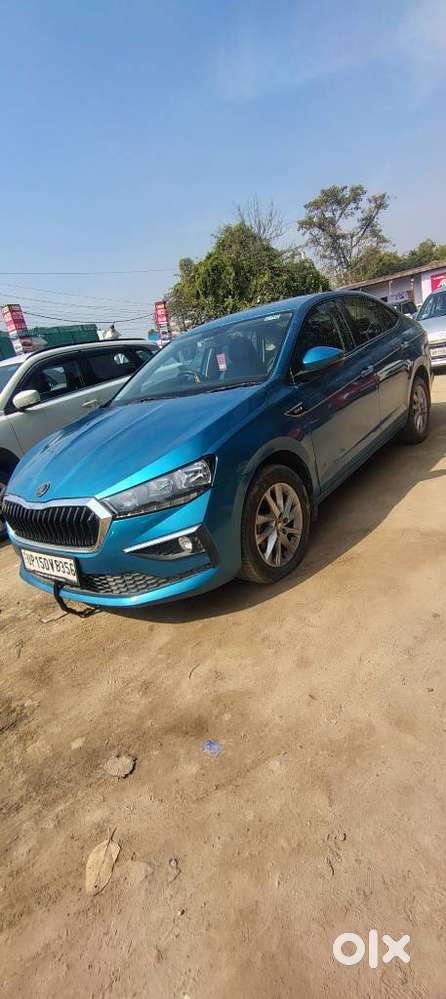Skoda Slavia Style 1.0l Tsi At, 2022, Petrol