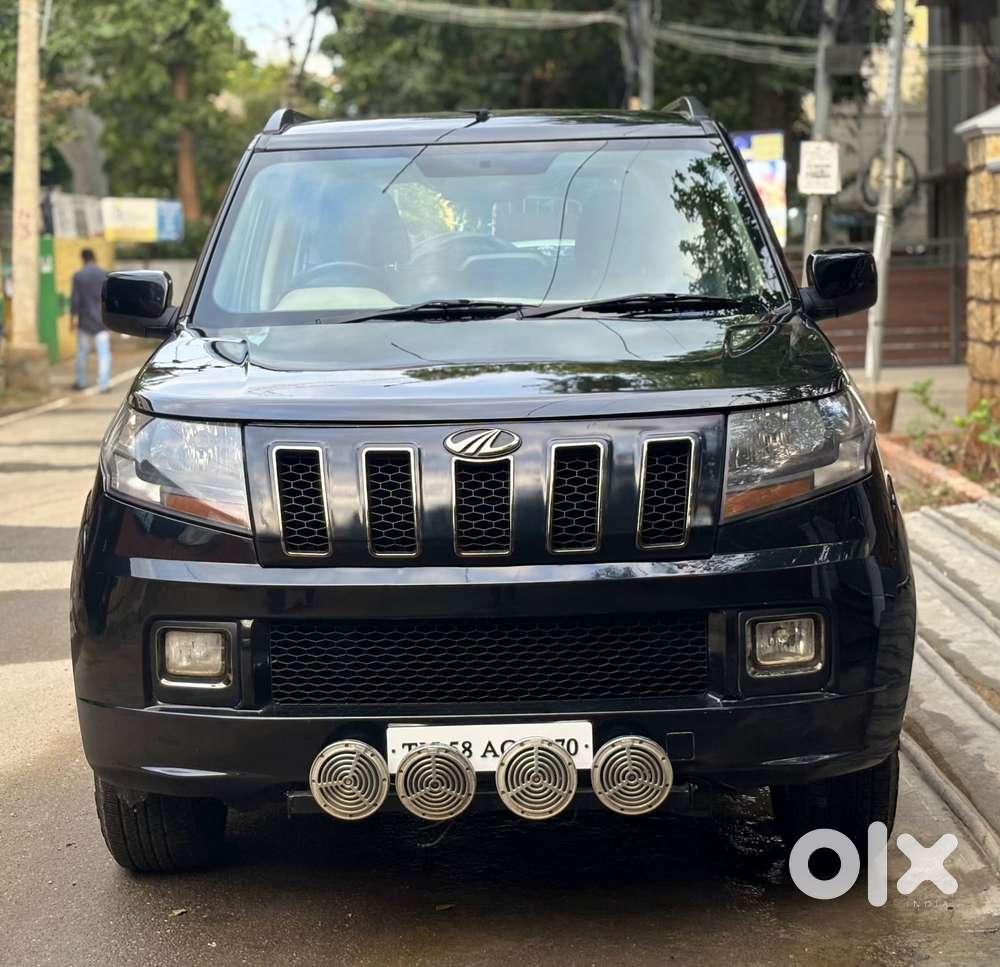 Mahindra Tuv 300 T10, 2018, Diesel