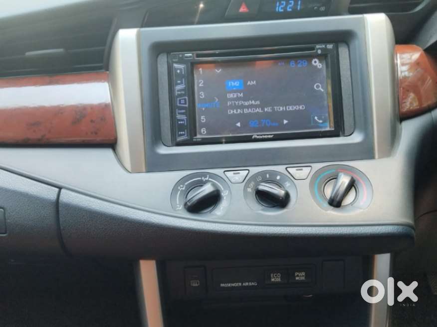 Toyota Innova Crysta 2.8 Gx At 7 Str, 2016, Diesel