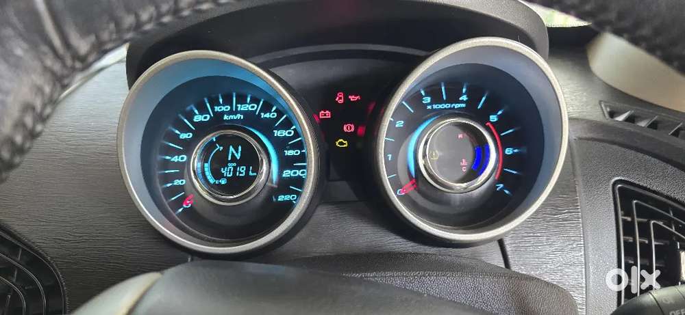 Mahindra Xuv500 2016 Diesel 41000 Km Driven