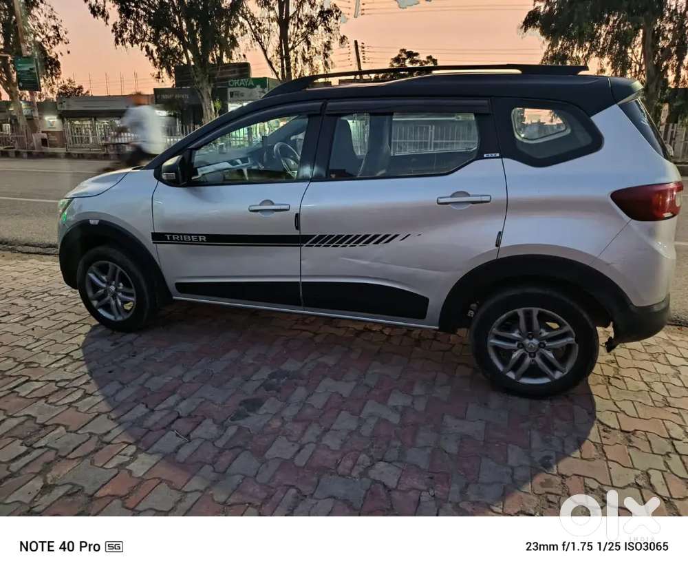 Renault Triber 1.0 Rxz 2019 Reg 2020 Sunroof And Cng Engine Bilkul Ok.