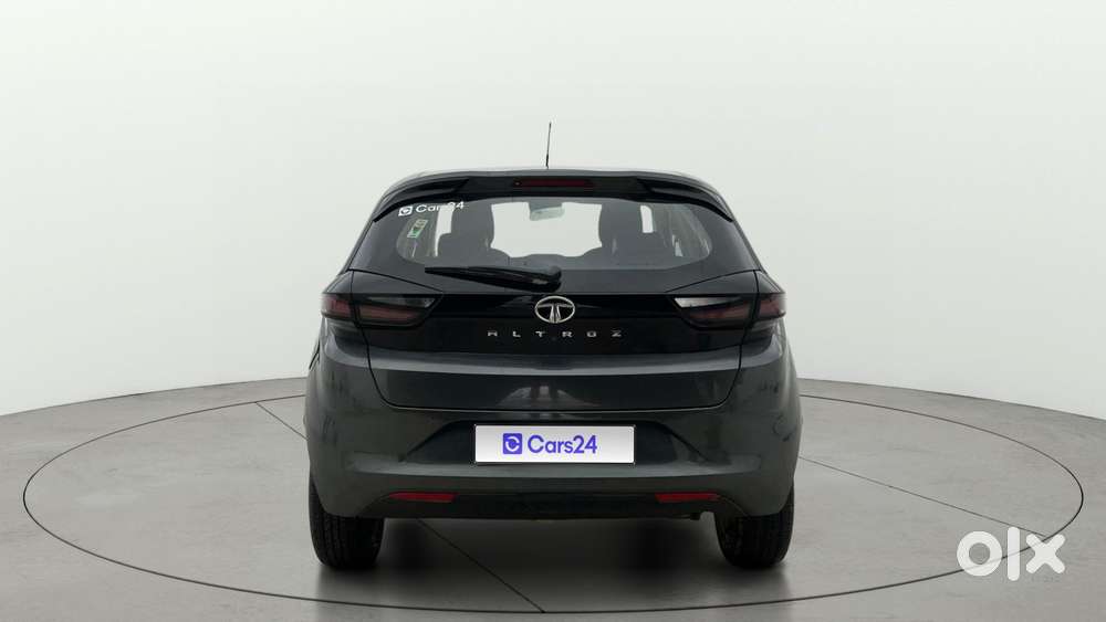 Tata Altroz XZ, 2022, Petrol