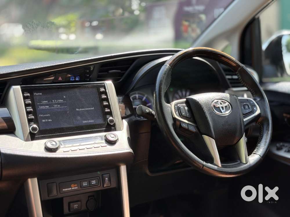 Toyota Innova Crysta [2020-ongoing] 2.4 Zx At 7 Str, 2022, Diesel