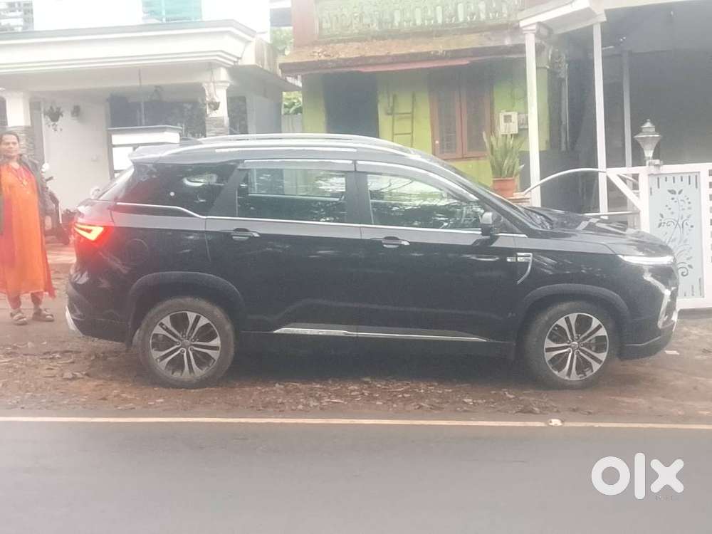 Mg Hector Plus 2021 Sharp
