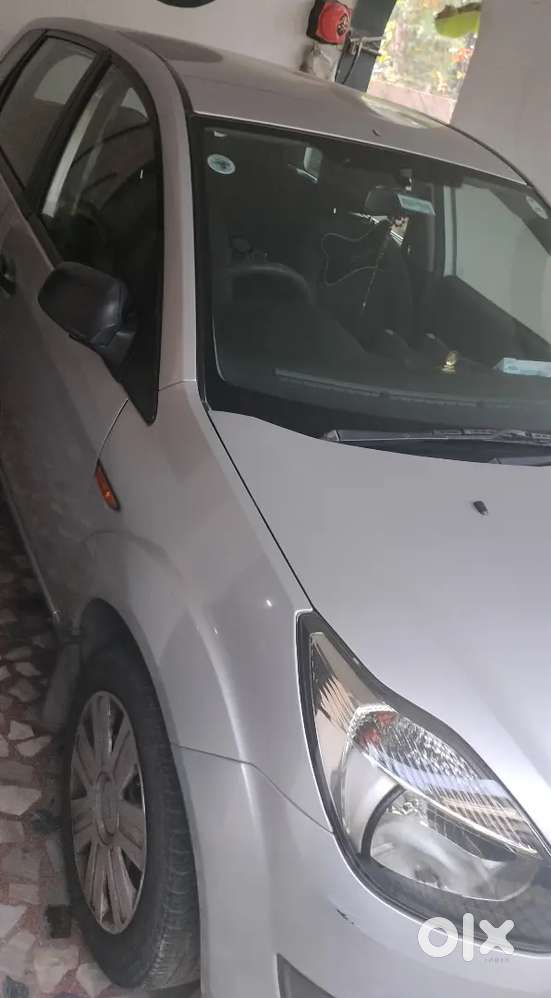 Ford Figo Lxi 2012 Model Diesel 50k Only Driven Silver
