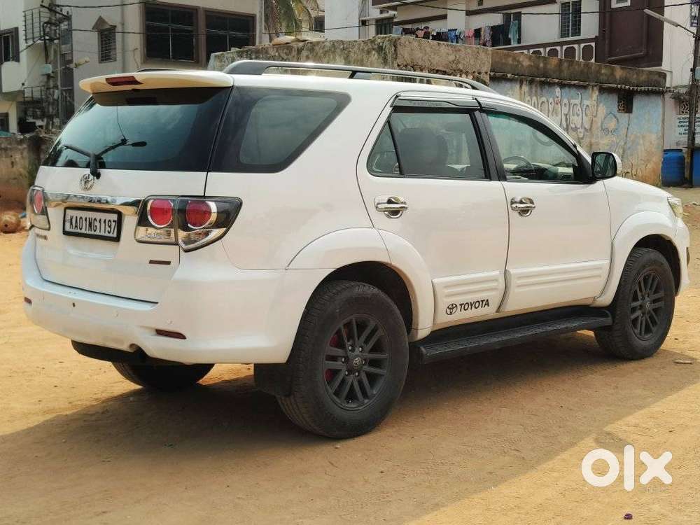 Toyota Fortuner 3.0 4x2 Automatic, 2016, Diesel