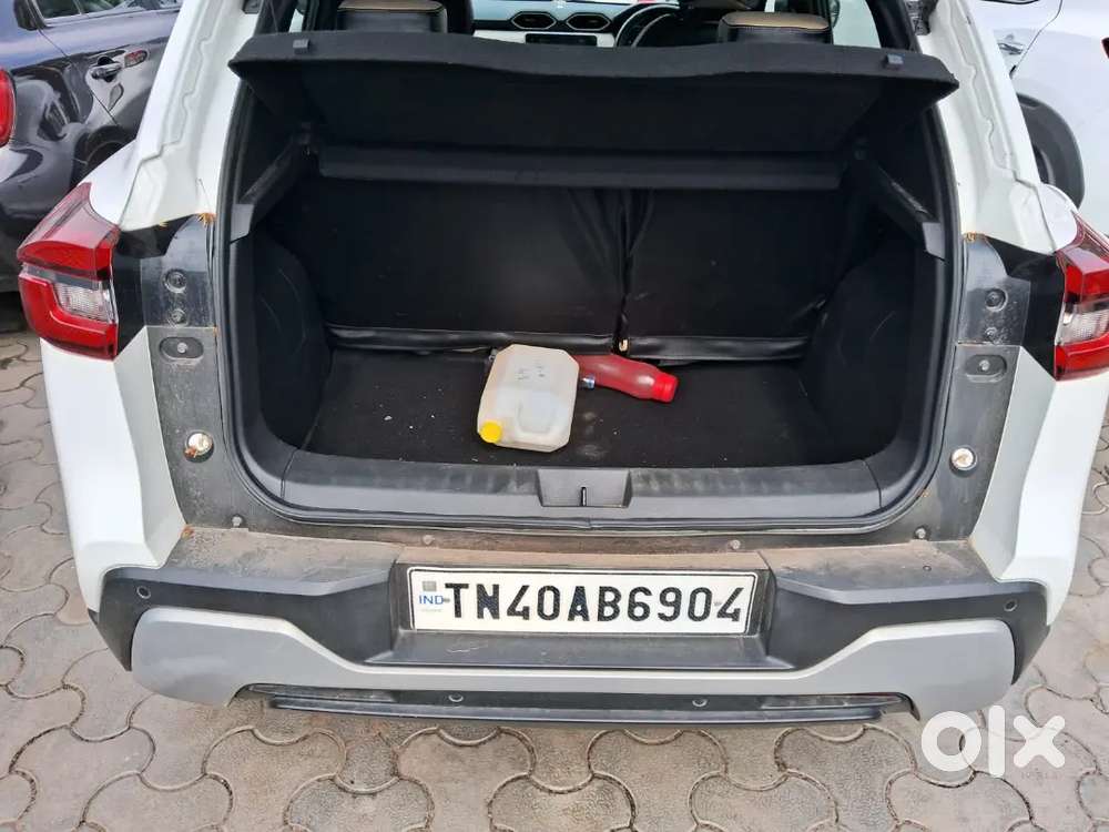 Nissan Magnite 2023 Petrol 40000 Km Driven