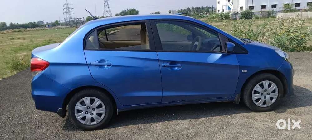 Honda Amaze 2014 Petrol Well Maintained