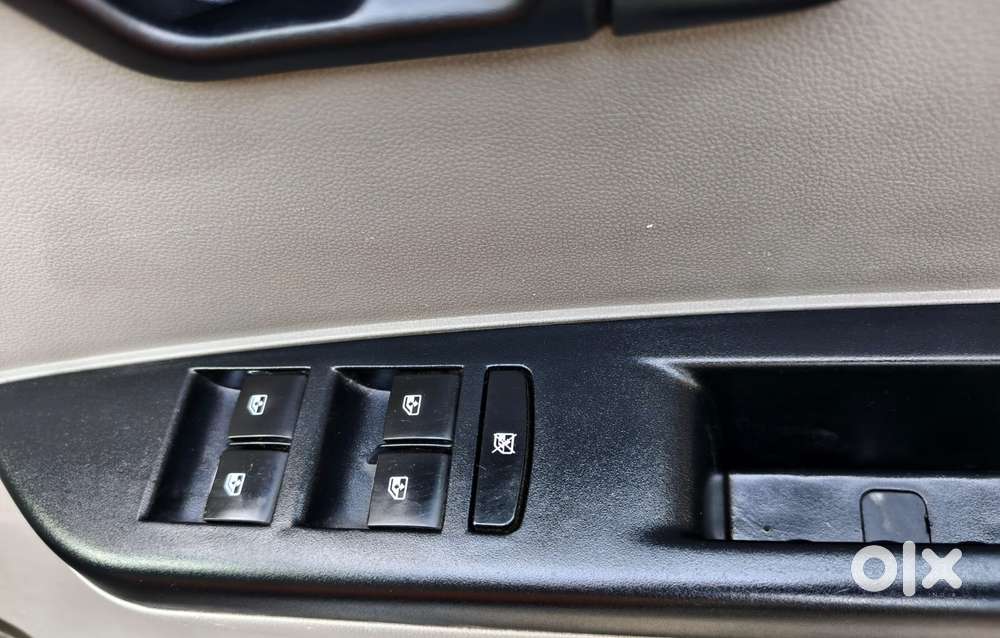 Mahindra Kuv 100 Mfalcon G80 K2 Plus, 2016, Petrol