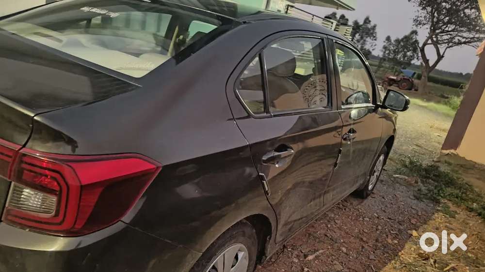 Honda Amaze 2nd Gen 2022 Petrol 52000 Km Driven