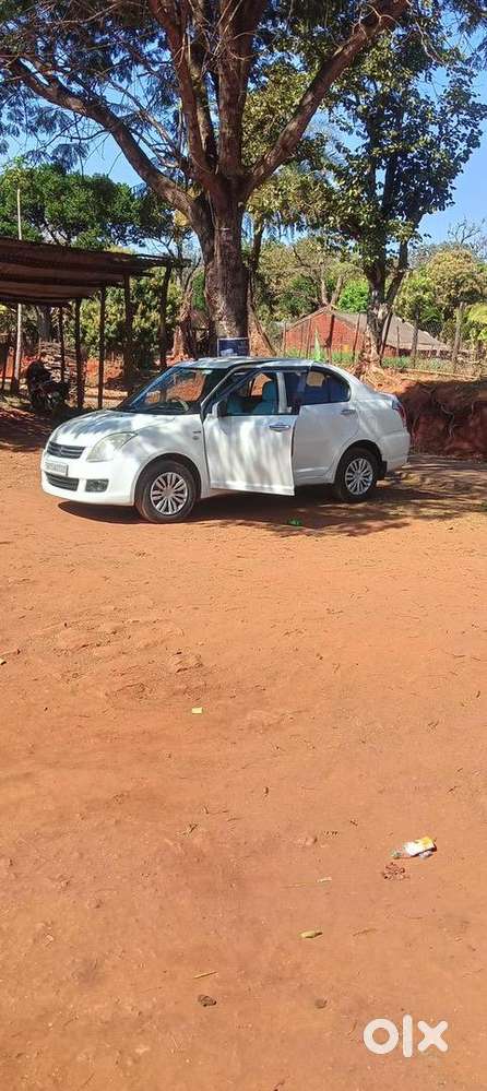 Maruti Suzuki Swift Dzire Tour 2011 Diesel Well Maintained