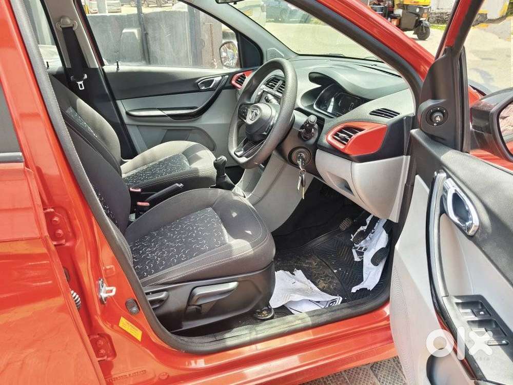 Tata Tiago 1.2 Revotron Xz Wo Alloy, 2020, Petrol