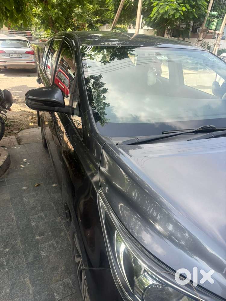 Toyota Innova Crysta 2021 Automatic Single Handed Driven