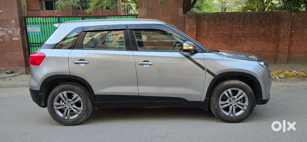 Maruti Suzuki Brezza Zdi+ Dual Tone, 2017, Diesel