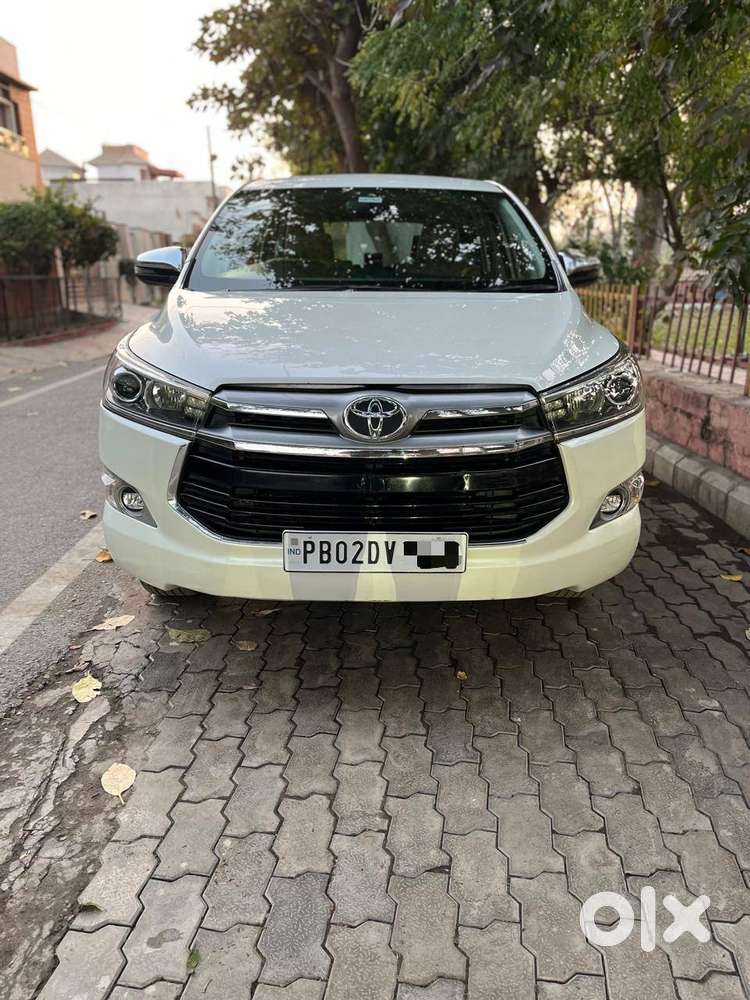 Toyota Innova Crysta 2019 Diesel 140000 Km Driven