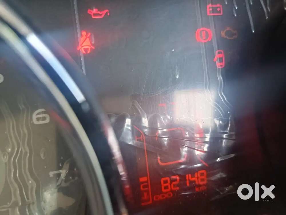 Mahindra Tuv 300 2016 Diesel 82000 Km Driven