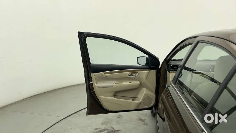 Maruti Suzuki Ciaz 1.5 Alpha Shvs Amt, 2018, Petrol