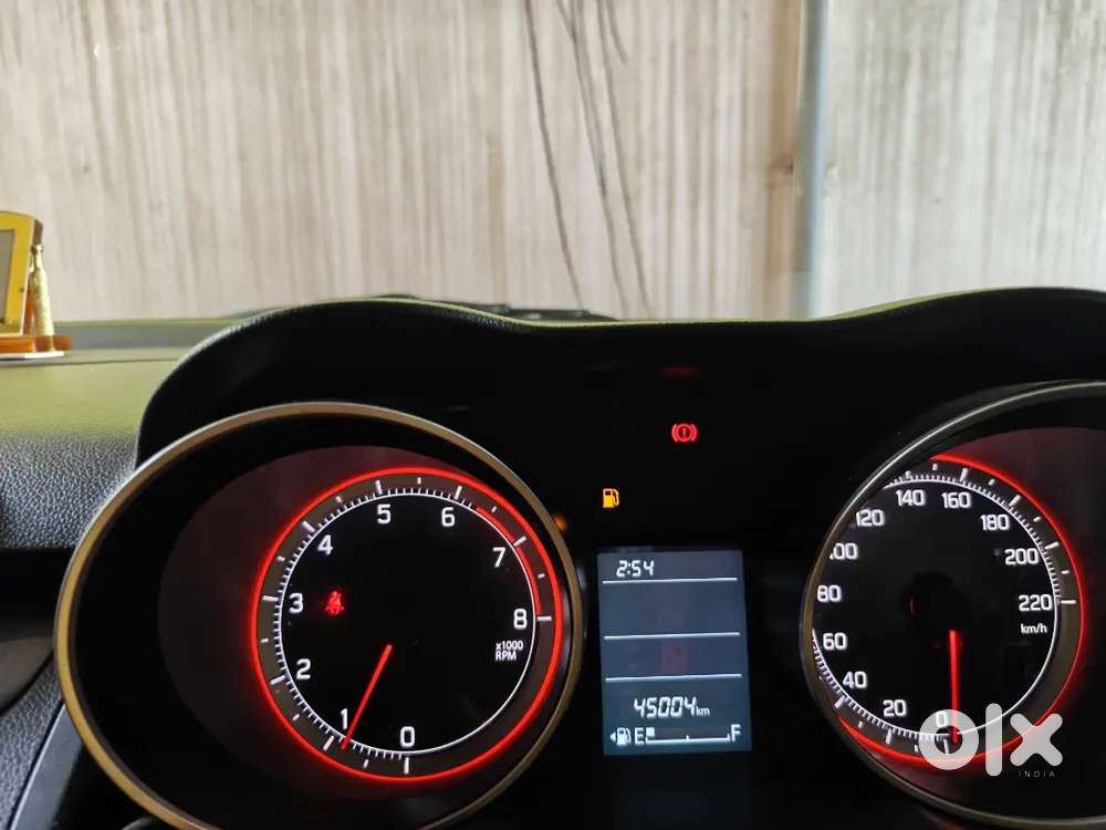 Maruti Suzuki Swift 2018 Petrol 45000 Km Driven