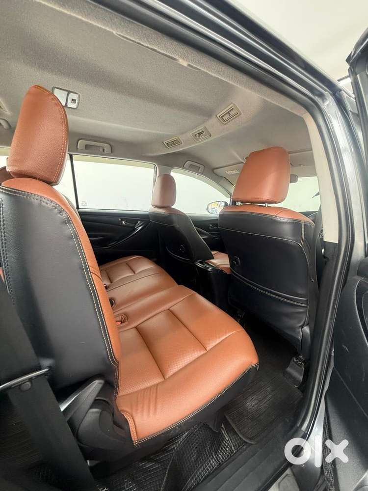 Toyota Innova Crysta 2.4 G Mt 7 Str, 2018, Diesel