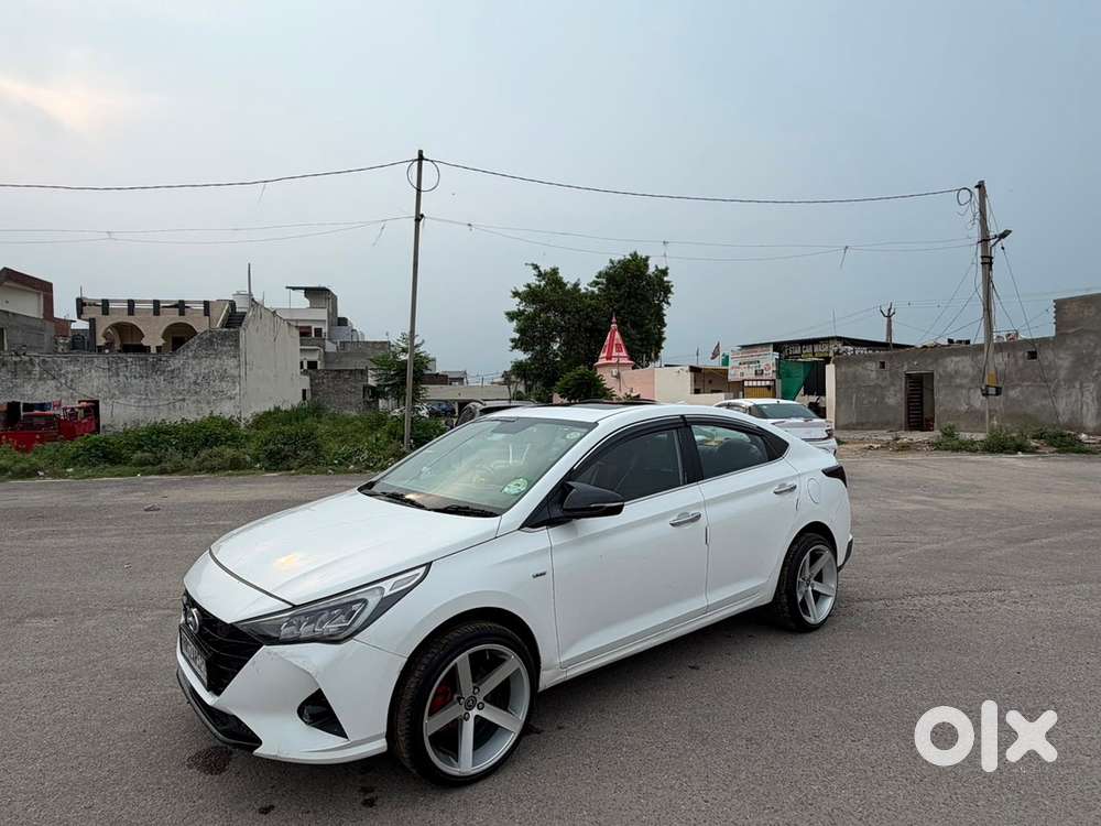 Hyundai Fluidic Verna 2022