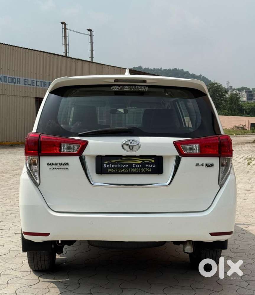Toyota Innova Crysta 2.4 Zx Mt, 2017, Diesel