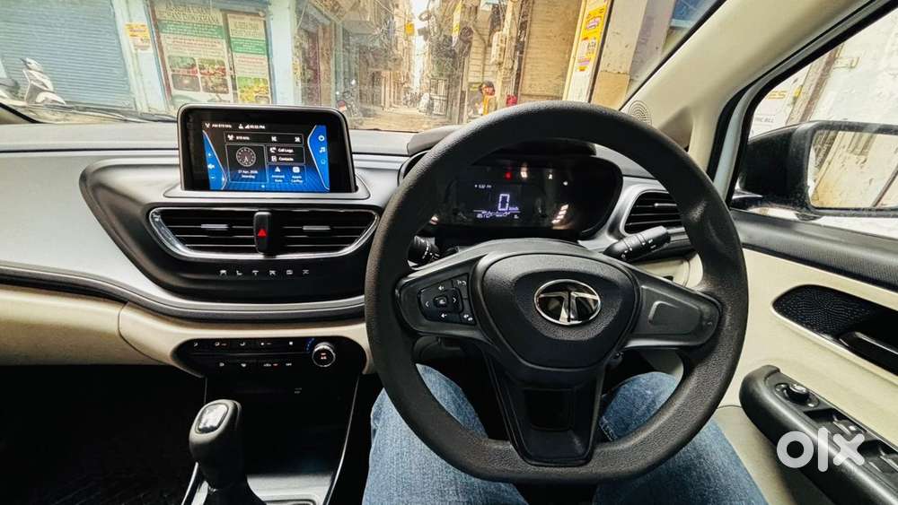 Tata Altroz 2024 Low Km