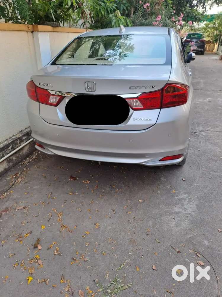 Honda City 1.5 V Mt Petrol 2016