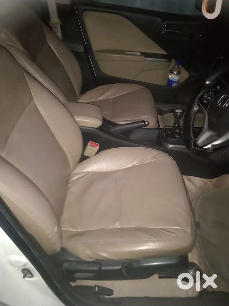 Honda City Zx 2015 Diesel Well Maintained Cruese Control.