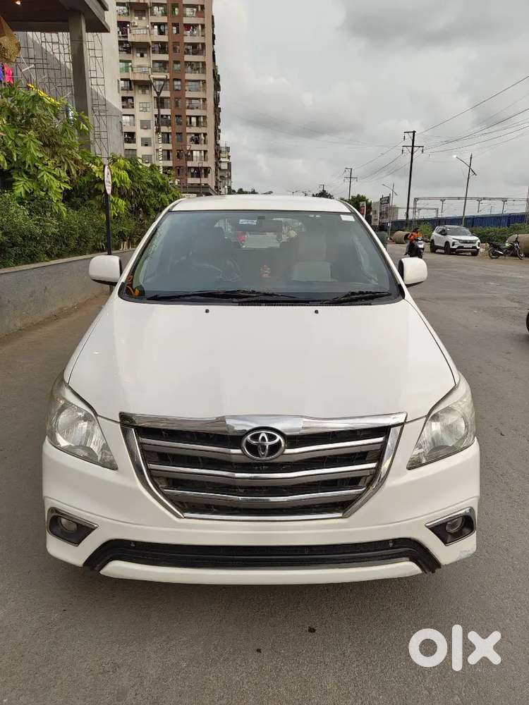 Toyota Innova 2016 Diesel Well Maintained