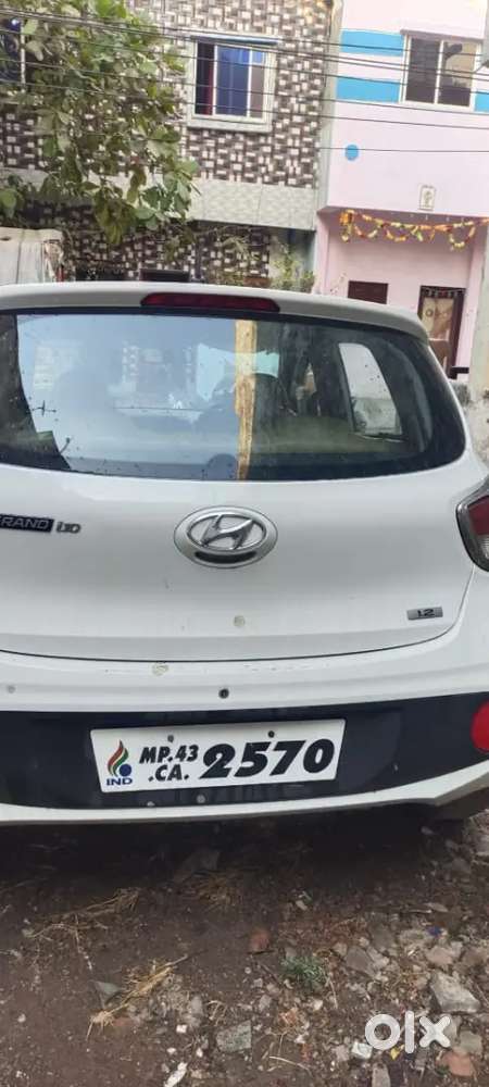Grand I 10 Petrol