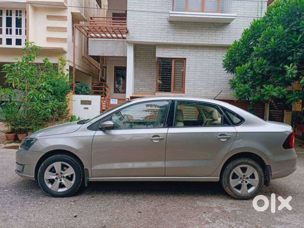 Skoda Rapid 1.6 Mpi At Ambition Plus, 2019, Petrol