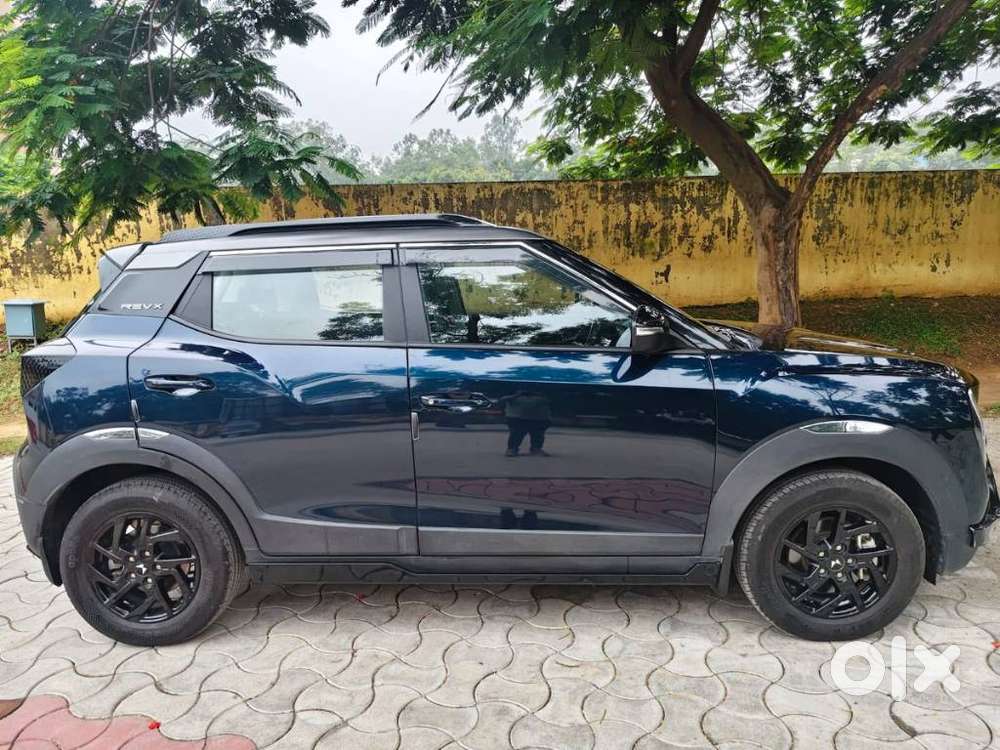 Mahindra Xuv 3xo Ax7l Petrol Mt, 2025, Petrol