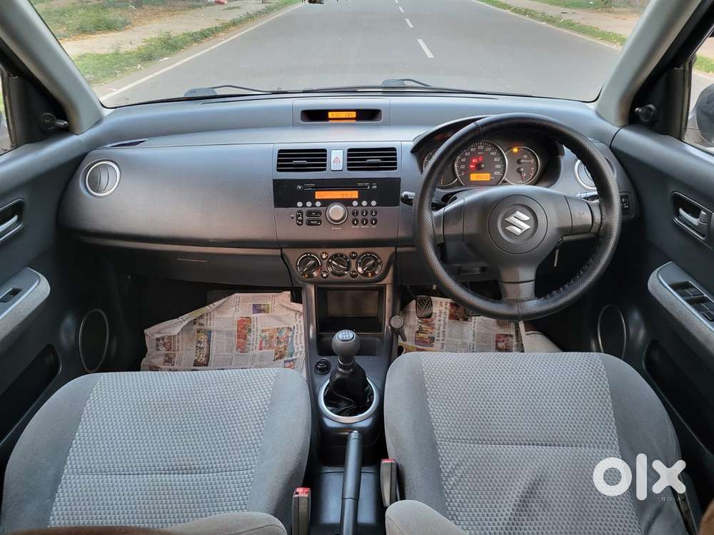 Maruti Suzuki Swift Dzire 1.2 Vxi Bsiv, 2009, Petrol