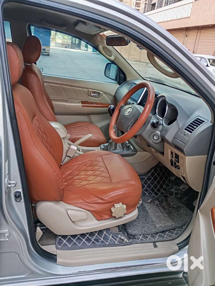 Toyota Fortuner, 2010, Diesel