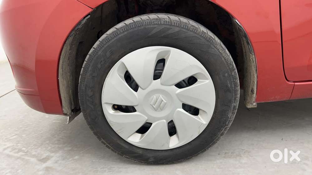 Maruti Suzuki Celerio Zxi Optional Amt, 2017, Petrol