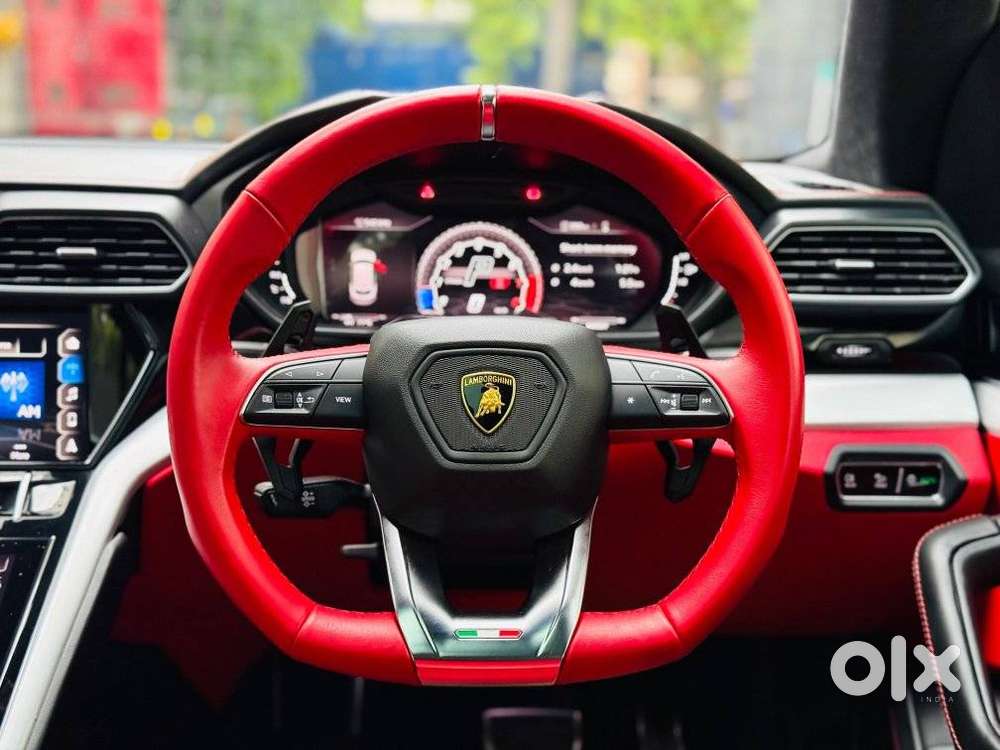 Lamborghini Urus V8, 2021, Petrol