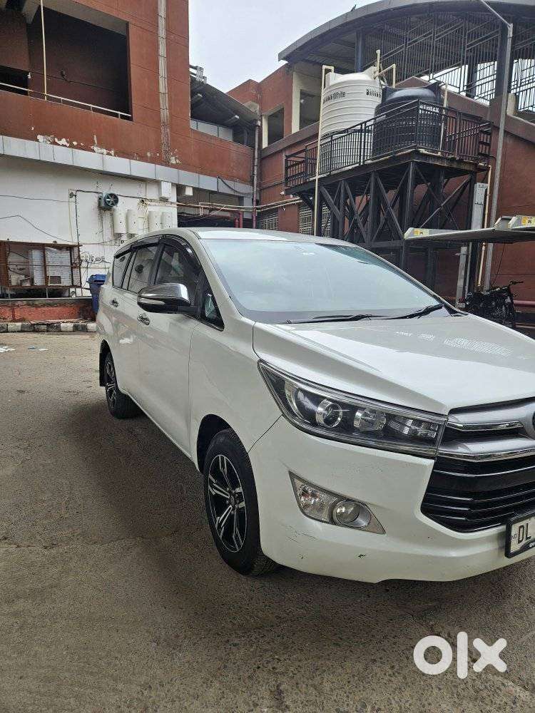 Toyota Innova Crysta Zx 2.4 Diesel 7 Seater, 2017, Diesel