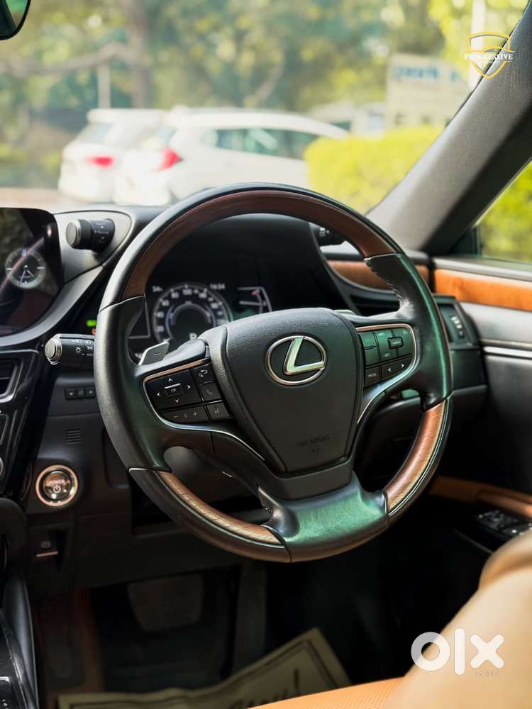 Lexus Es 300h Exquisite, 2024, Petrol