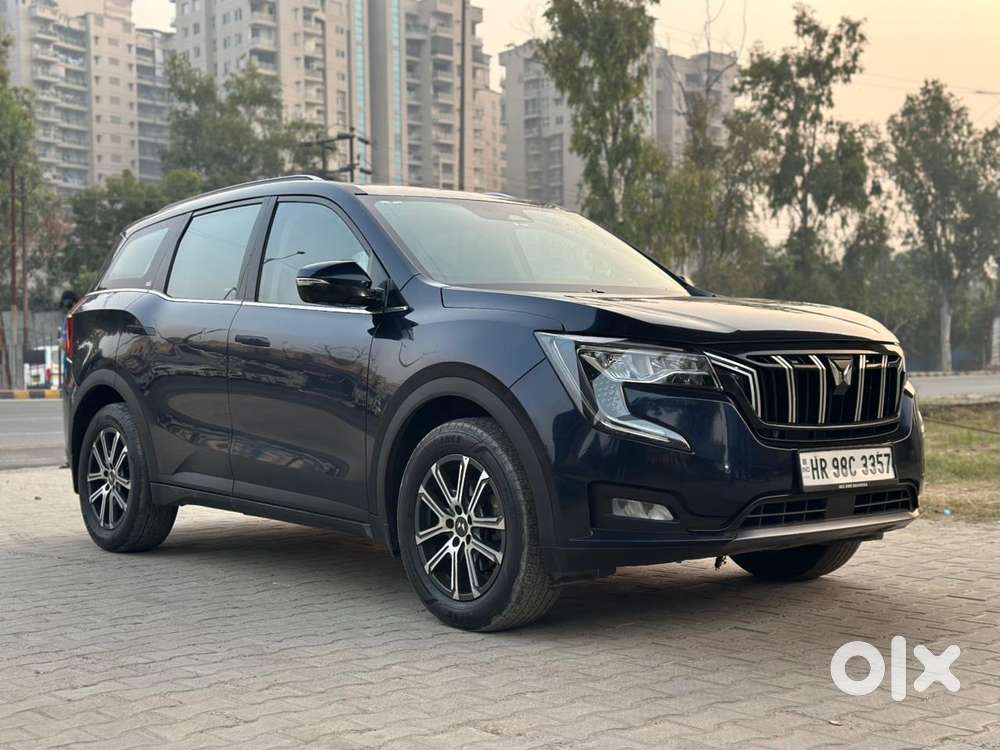 Mahindra Xuv700 2.0 Ax 7 Petrol At Str, 2022, Petrol