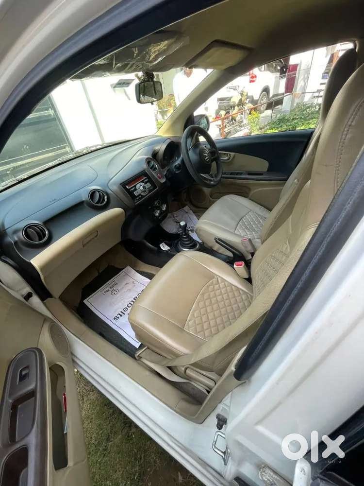 Honda Amaze 2013 Top Model (petrol)