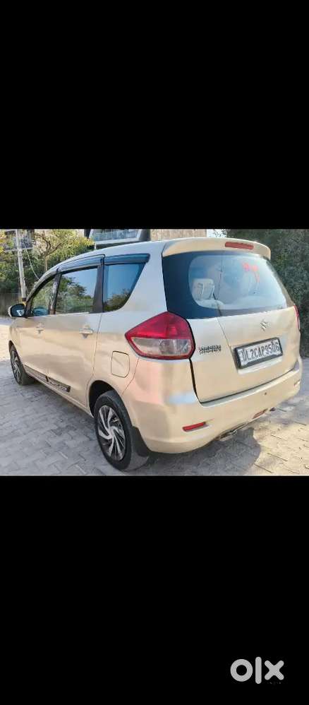 > Maruti Suzuki Ertiga 2013 - Cng - Well Maintained