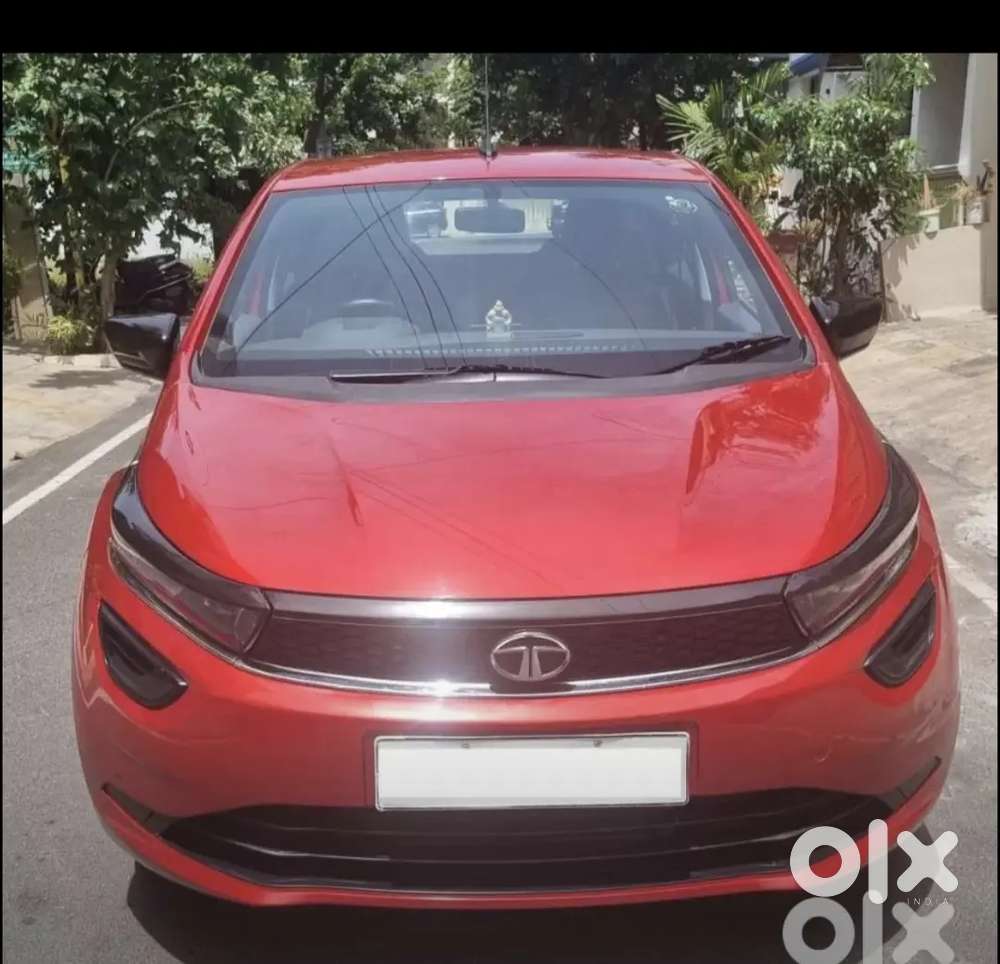 Tata Altroz 1.2 Xe 2021