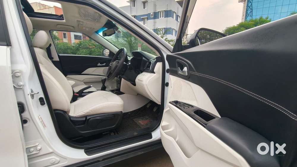 Mahindra Xuv 3xo Ax7l Diesel Mt, 2024, Diesel
