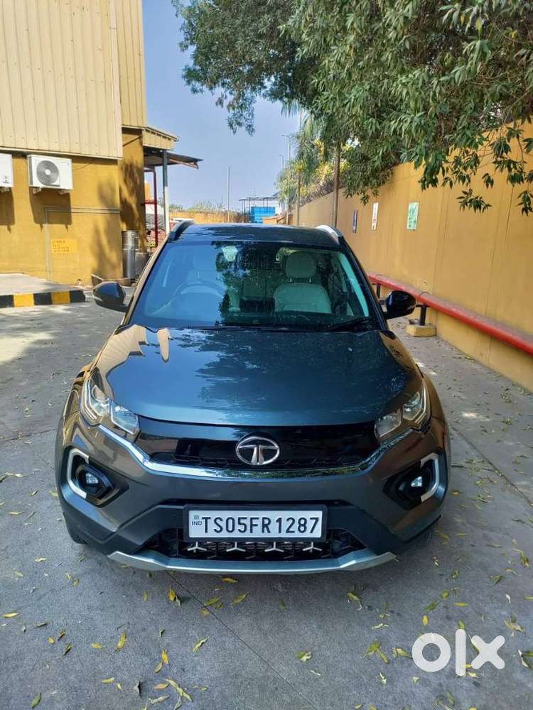Tata Nexon 1.2 Revotron Xz Plus Premium, 2023, Petrol