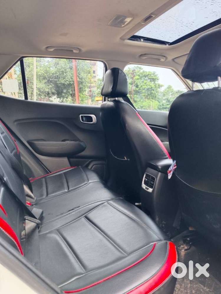 Hyundai Venue, 2020, Petrol