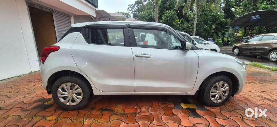 Maruti Suzuki Swift Amt Vxi, 2019, Petrol