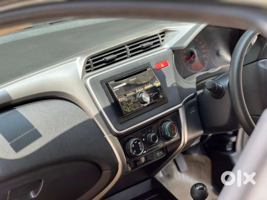 Honda City 2015-2017 I Vtec E, 2015, Petrol