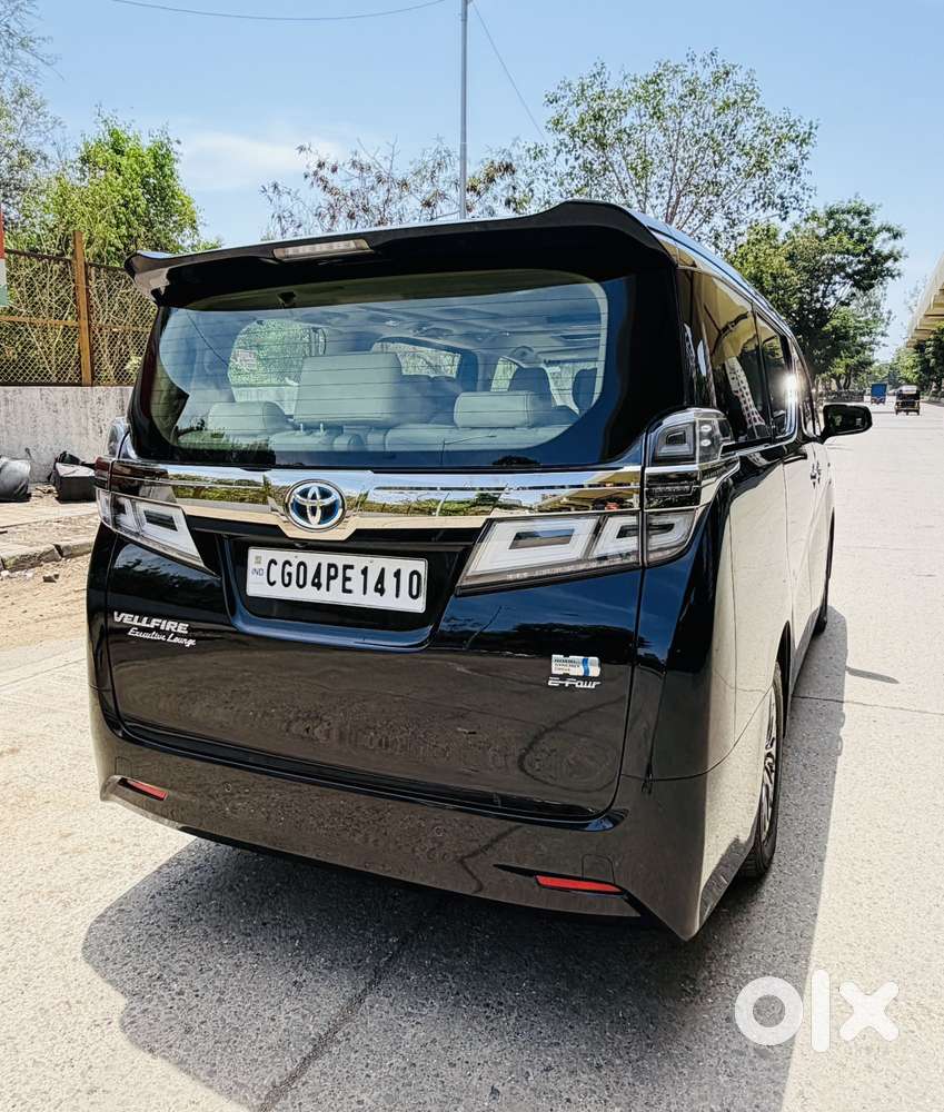 Toyota Vellfire Vip – Executive Lounge, 2023, Cng & Hybrids
