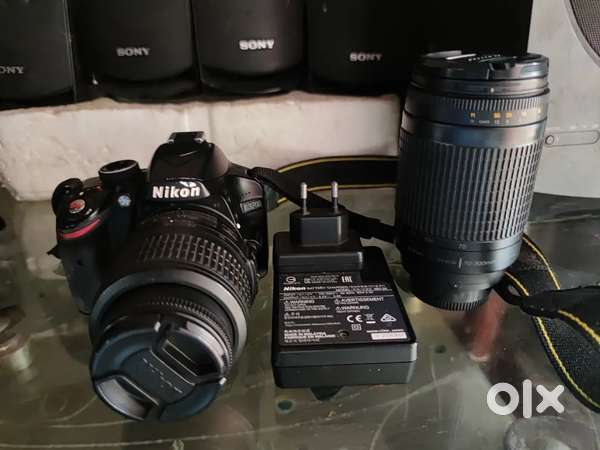 DSLR camera 3200