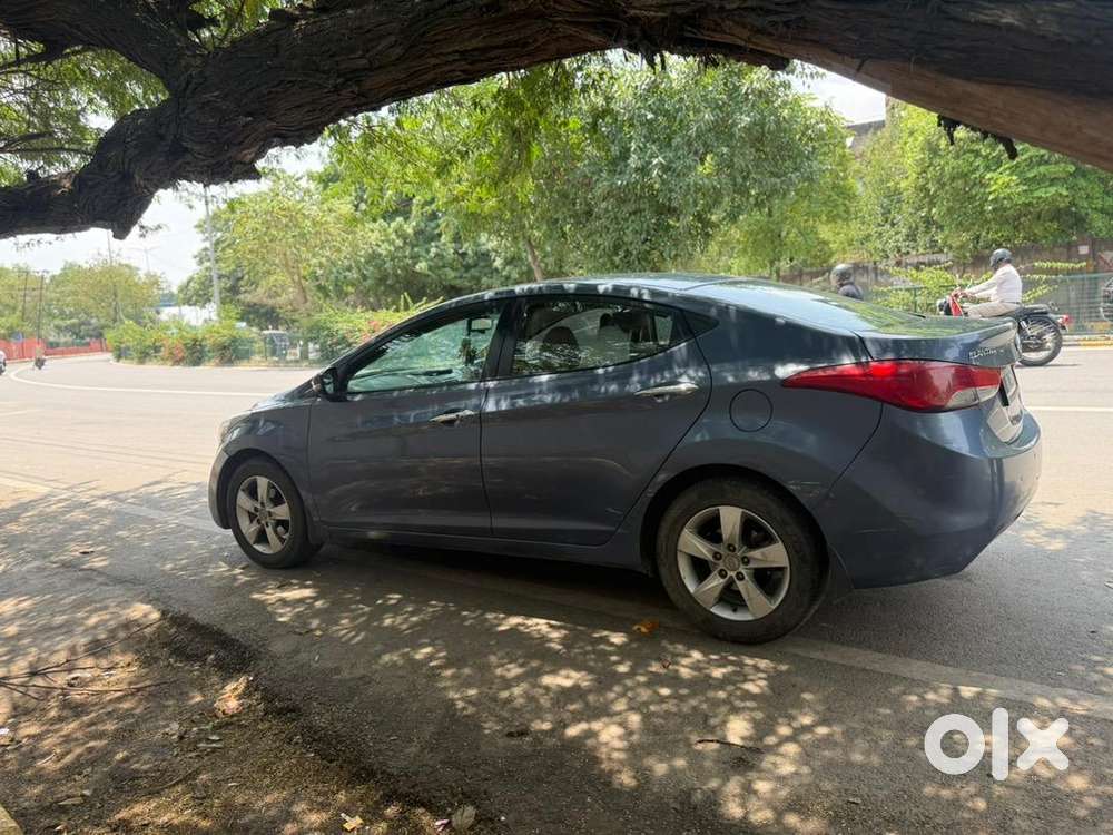 Hyundai Elantra 2013 Petrol Automatic  Well Maintained  87,000 Km